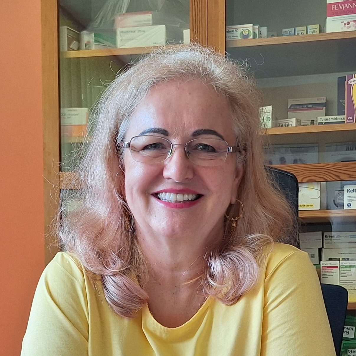 Dr. Beatrix Schneider
